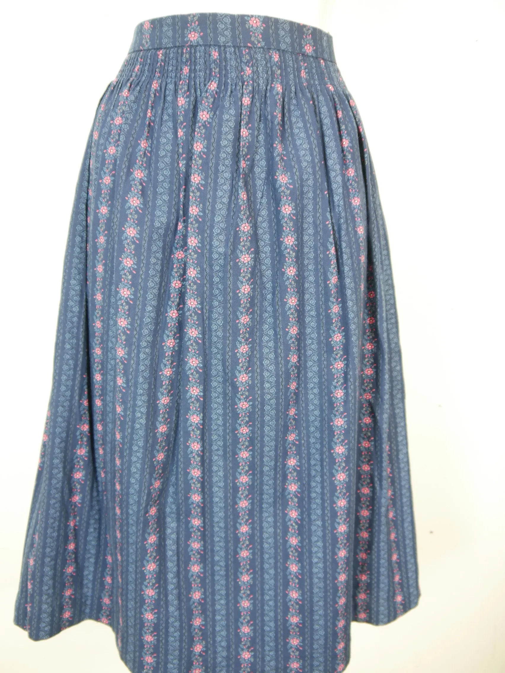 Original Alpen Trachten blau Baumwolle mit Blumen prima Damen Trachtenrock Gr.42