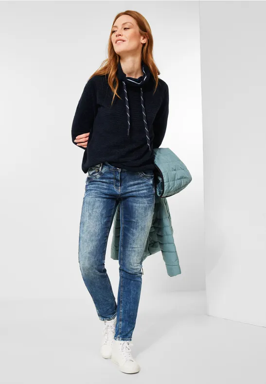 Pullover mit Struktur